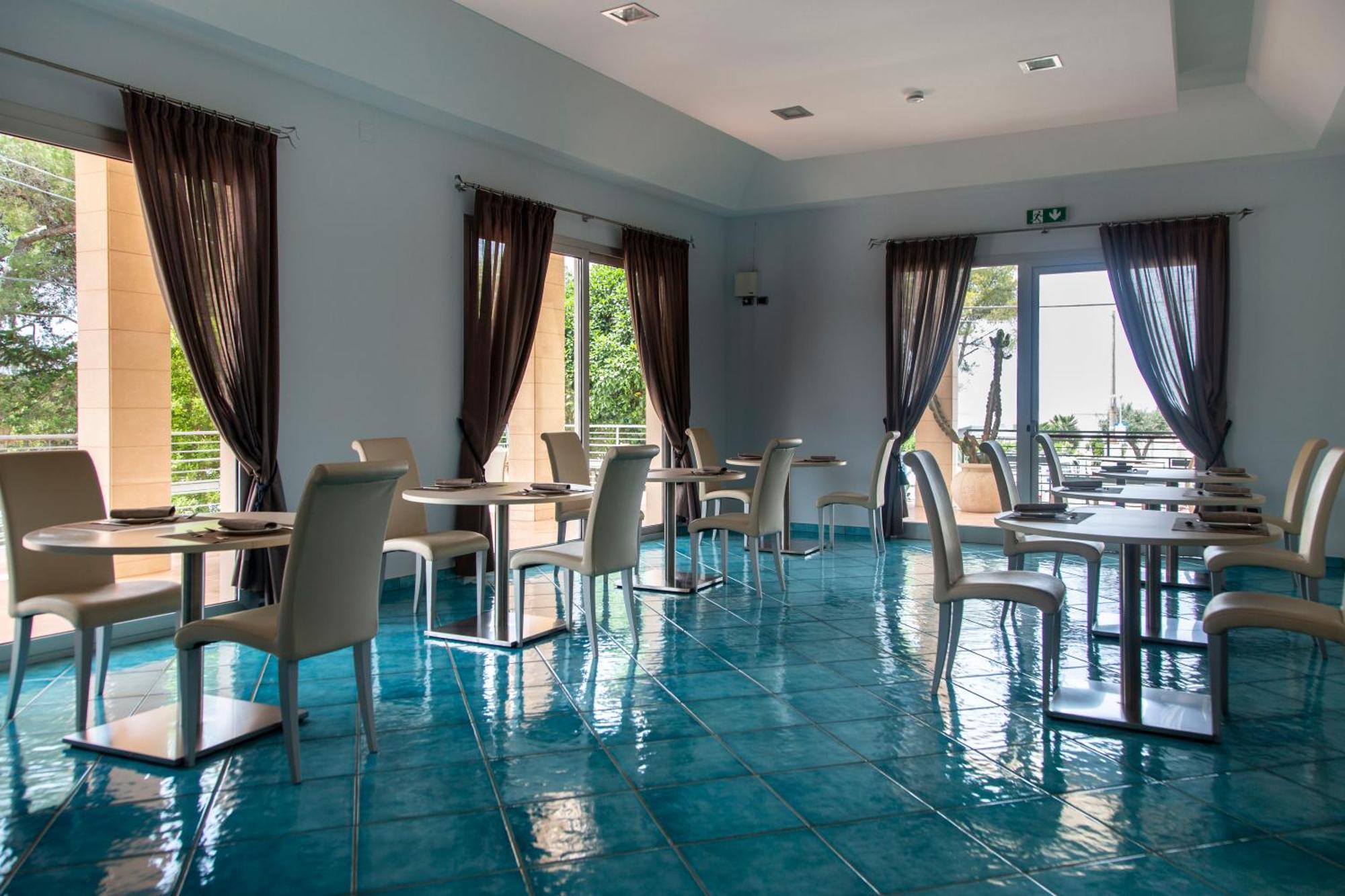 فندق Residenza Del Mare سانت إيزيدورو المظهر الخارجي الصورة
